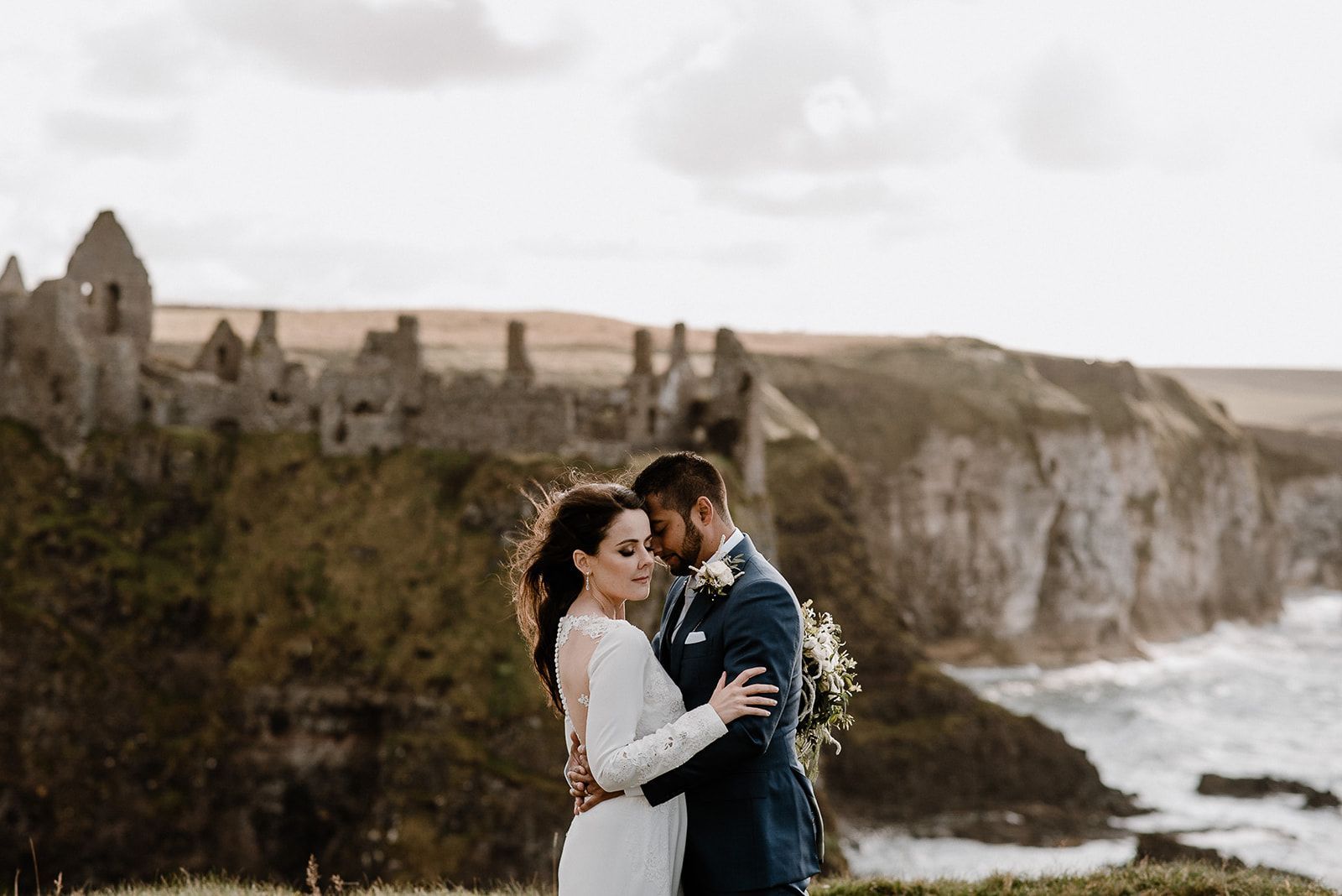 Destination wedding in Norther Ireland, at Dunluce Castle