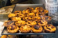 Six pieces of Pastéis de nata, a popular Portuguese dessert